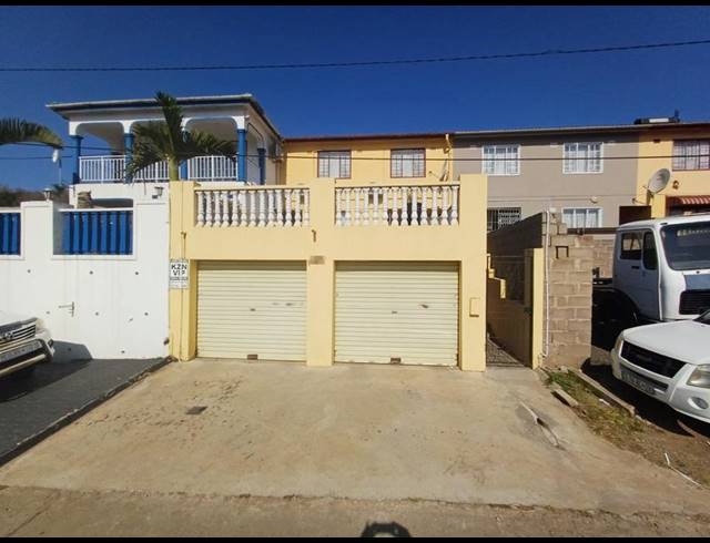 3 BEDROOM HOUSE FOR SALE IN CLAYFIELD